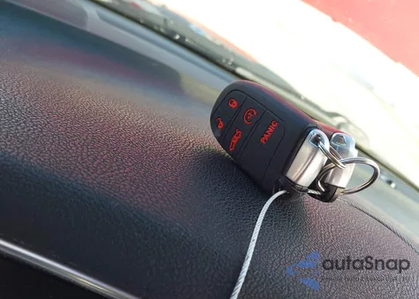 2016 Dodge Charger Sxt z USA, uszkodzony, nr VIN 2C3CDXJG5GH288131